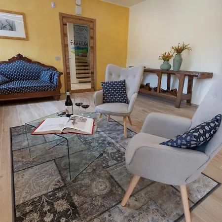 Cascina Pajanot Farm stay Benevello