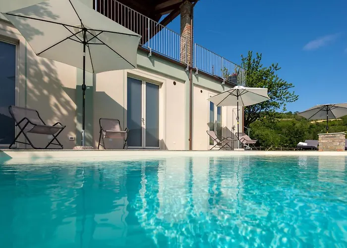 Cascina Pajanot Agroturismo *